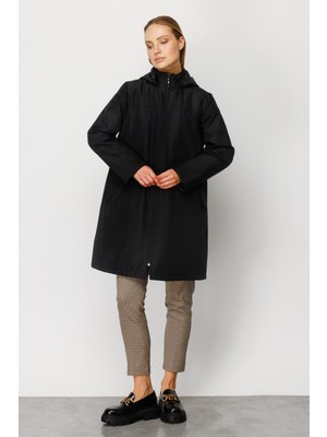 Micca Ara Kat Dikiş Detaylı Zamansız Içi Kapitone Dolgulu Kaban-Siyah