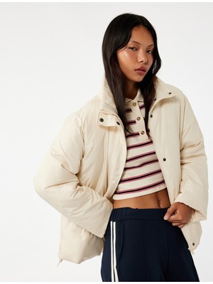 Koton Dik Yaka Çıtçıt Düğmeli Cepli Uzun Kollu Rahat Kalıp Anorak Ceket