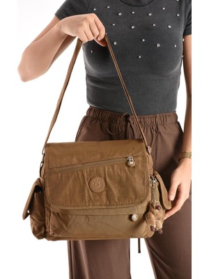 Çanta Trend Çapraz Askılı Ultra Hafif Çok Cepli Omuz Çantası Taba (Model: 571-6N)