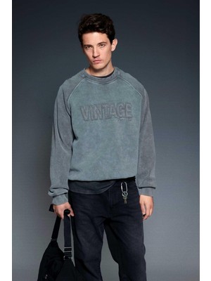 Abluka Online Erkek Oversize Yıkamalı Vintage Nakış Detaylı Sweatshirt Antrasit