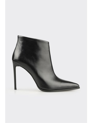 Elle Siyah Deri Kadın Klasik Bot