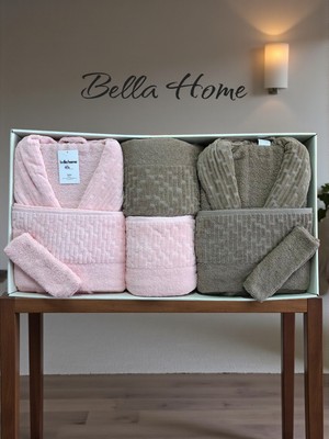 Bella Home 8 Parça Su Yolu Aile Bornoz Seti