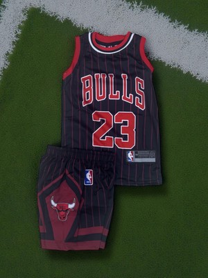 North Stand Chicago Bulls Çocuk Çizgili Jordan Basketbol Forması