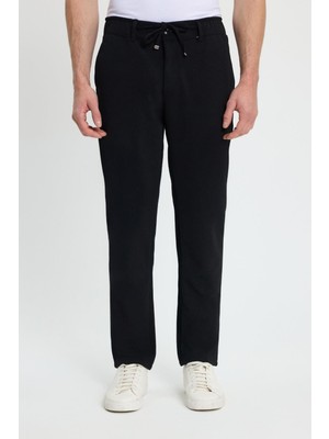 Tudors Erkek Slim Fit Dar Kesim Beli Lastikli Bağcık Detaylı Siyah Pantolon
