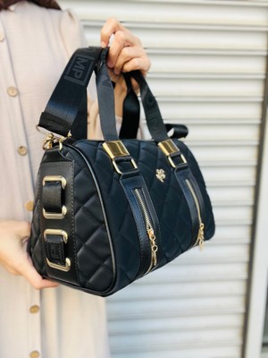 Çanta Trend Büyük Boy Kadın Zincir Detaylı Kapitone Desen Ayarlanabilir Askılı Çanta