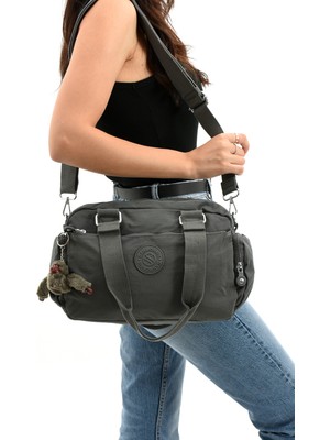 Çanta Trend Kadın Büyük Boy Fermuar Bölmeli Su Geçirmez Krinkıl Kumaş Renkli Askılı Omuz Çantası