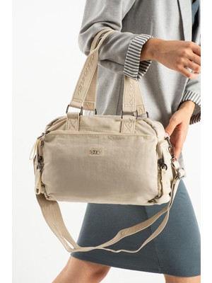 Çanta Trend Yumuşak Dokulu Ultra Hafif, Su Geçirmez Polyamid Kumaş Omuz ve Kol Çantası Bej Model: (571-13-14G)