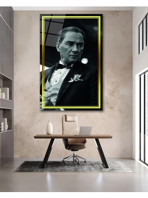 Sarı Çerçeve Görünümlü Atatürk Yan Portre Siyah Beyaz Cam Tablo