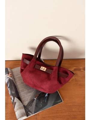 Çanta Trend Yeni Sezon Kilit Detaylı Süet-Nubuk Mini Çanta