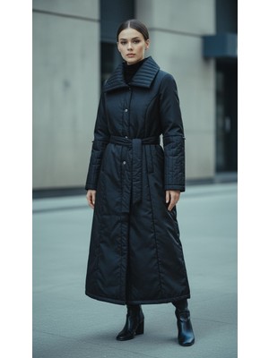 Micca Özel Soft İç Dolgu ve Dış Katman El İşi Yaka ve Kol Detaylı Özel Üretim Kaban Manto-Siyah