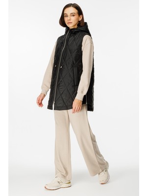 Micca Zipper Yan ve Ön Özel Fermuar Detaylı Zamansız Yelek-Siyah