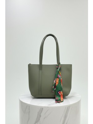 Random Shopping Fularlı Cep Detaylı Fermuarlı El ,kol ve Omuz Çantası 30/35 cm