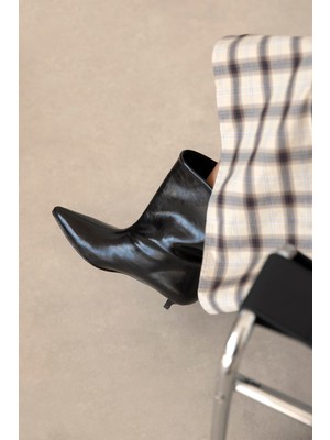 Straswans Morley Kadın Pino Ökçe Kırışık Deri Bot Siyah