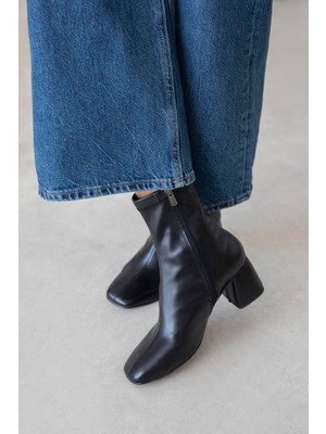 Straswans Lucas Kadın Küt Kalıp Deri Bot Siyah Kalın Topuklu Konforlu Tasarım