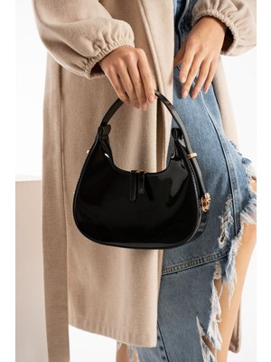 My Vintage Rugan Özel Gold Metal Kilit Sistemli Askı Boyu Ayarlanabilir Kadın Omuz Çantası