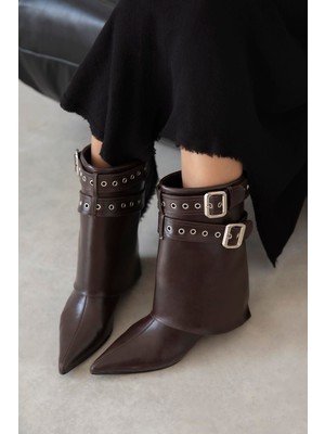 Straswans Katy Kadın Aksesuar Detay Kırışık Deri Bot Kahve