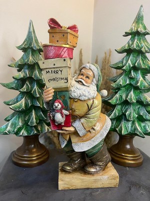 Empressco Renkli Noel Baba Dekoratif Biblo, Hediye Paketiyle Şıklık ve Neşe Katar