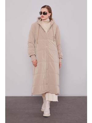 Lêvi D'or Camel Kapüşonlu Uzun Şişme Mont