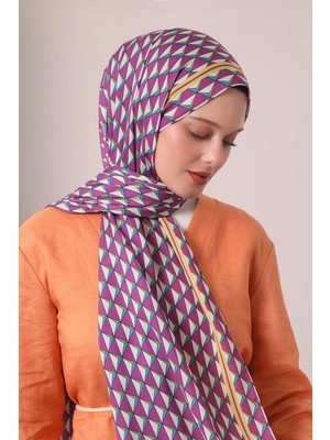 Lêvi D'or A.Mor Üçgen Desen Club Şal