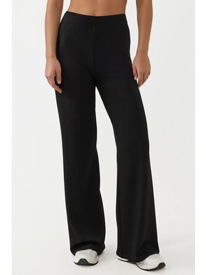 Hiccup Kadın Rahat Kesim Modal Dokulu Düz Paça Eşofman Altı Siyah