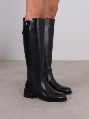 Ece'nin Butiği Berg Siyah Hakiki Deri Kadın Çizme