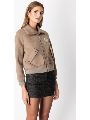 On Triko Cep Detaylı Peluş Mont 66720