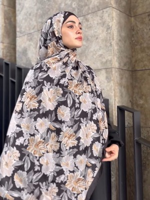 Desenli Şal Siyah Bej