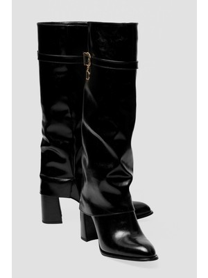 Mubiano Kadın Deri Çizme Topuklu Gold Tokalı Siyah Diona