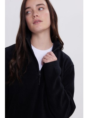 Tudors Kadın Standart Fit Anti-Pilling Tüylenme Yapmayan Soğuk Geçirmez Siyah Bato Yaka Polar Sweatshirt