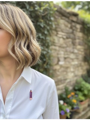 Lente Aksesuar Pembe Kurşun Kalem Broş