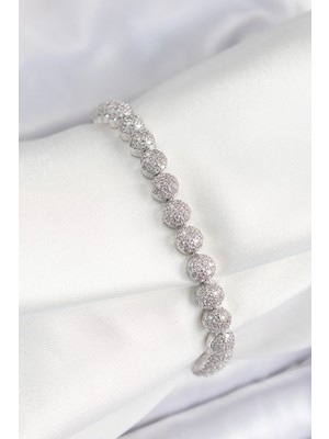 Pirinç Zirkon Taşlı Yarım Topcuk Gümüş Renk Vip Seri Kadın Bileklik