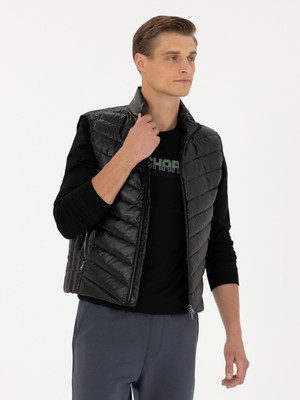 Cacharel Erkek Siyah Slim Fit Ince Kapitone Mont Yelek 50273110-VR046