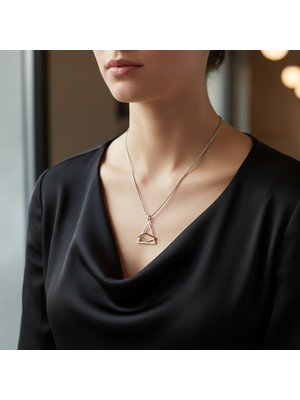 Alooya Üçgen Kare Geometrik Gümüş Kaplama Örme Zincir Kolye