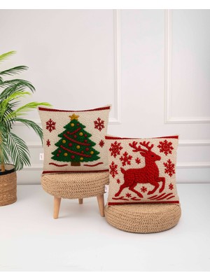 Punch Tasarımlı Noel Ağacı ve Geyik Desenli Dijital Baskılı Kırlent Kılıfı 2'li Set