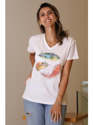 Nazen Giyim Pul Işlemeli V Yaka Beyaz Kadın T-Shirt  126-2Y5