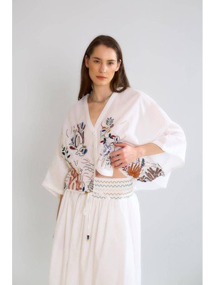 Nazen Giyim Işlemeli V Yaka Ekru Kadın Bluz   M37049-2Y5