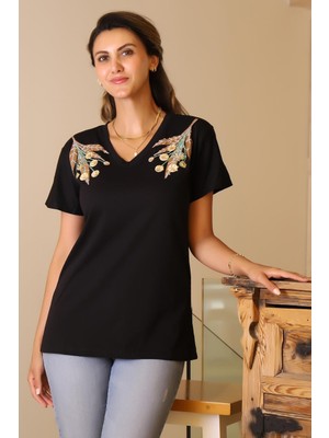 Nazen Giyim Pul Işlemeli Siyah Kadın T-Shirt  91-2y5