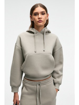 Grimelange Selene Kadın Kapüşonlu Kangru Cepli Regular Fit Açık Gri Sweatshirt
