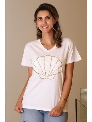 Nazen Giyim Midye Baskılı Kısa Kollu Beyaz Kadın T-Shirt  121-2Y5