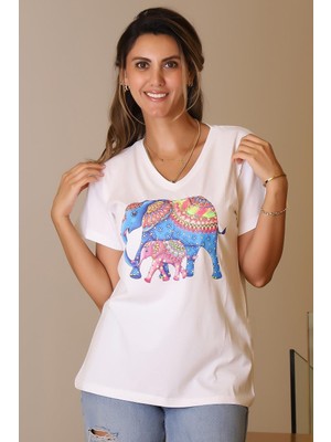 Nazen Giyim V Yaka Taşlı Fil Baskılı Beyaz Kadın T-Shirt  44-2y5