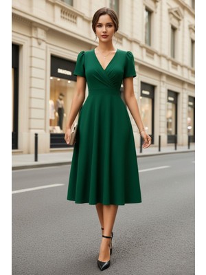 Mossta Yeşil Kloş Midi Elbise V Yaka Kruvaze Kesim Şık Günlük Elbise