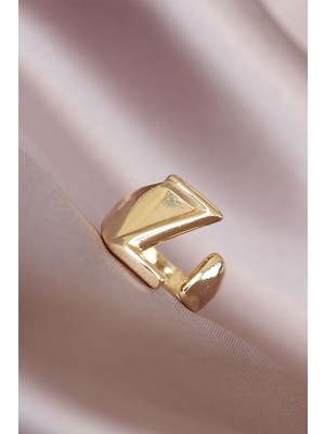 Z Harfli Altın Renk Ayarlamalı Metal Kadın Yüzük