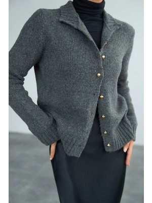 Cemo Yakalı ve Gold Düğmeli Triko Hırka Ceket