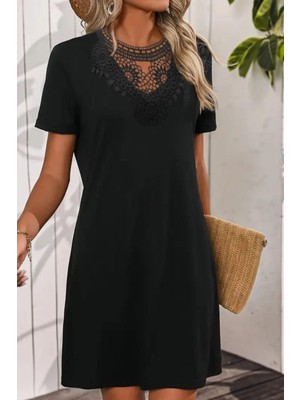 Mossta Dantel Yakalı Kısa Kollu Viskon Elbise Siyah