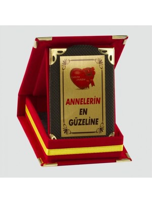 Marsilyan Annelerin En Güzeline Plaketi