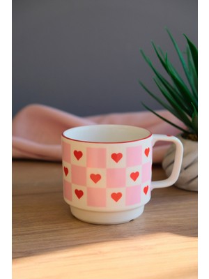 Tabak Evi Porselen Pembe Damalı Kalp Istifli Kupa Kırmızı Fileli 250CC