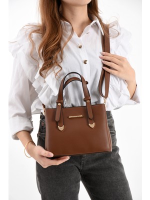 Sanmorris Kadın Uzun Askılı 4 Bölmeli Gold Aksesuarlı Sade Şık Omuz ve El Çantası