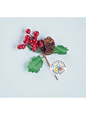 Empressco Kırmızı Yılbaşı Çam Dalı Mini Berry ve Kozalak Detaylı, Şık Dekoratif Parça