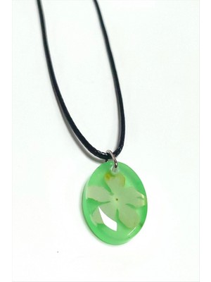 Marsilyan Kartopu Çiçeği Oval Epoksi Kolye