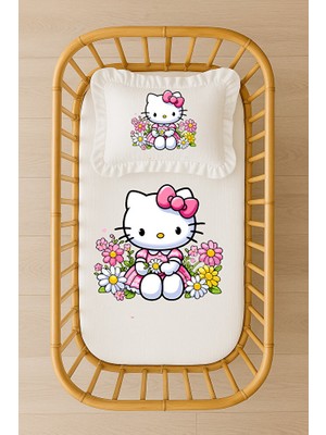 Moda Lime Çiçekli Hello Kitty Temalı Bebek Nevresim Takımı – %100 Akfil – Içi Dolgulu Fırfırlı Yastıklı
